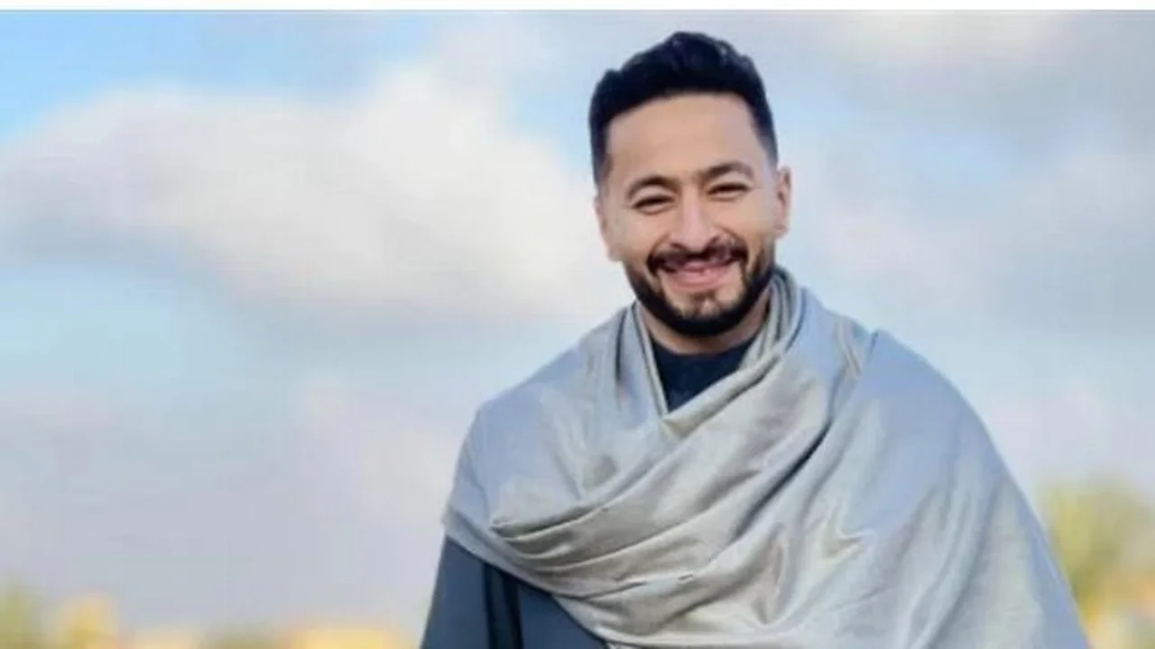 قرار مفاجئ.. حمادة هلال يؤجل مسلسل المداح حتى موسم 2028